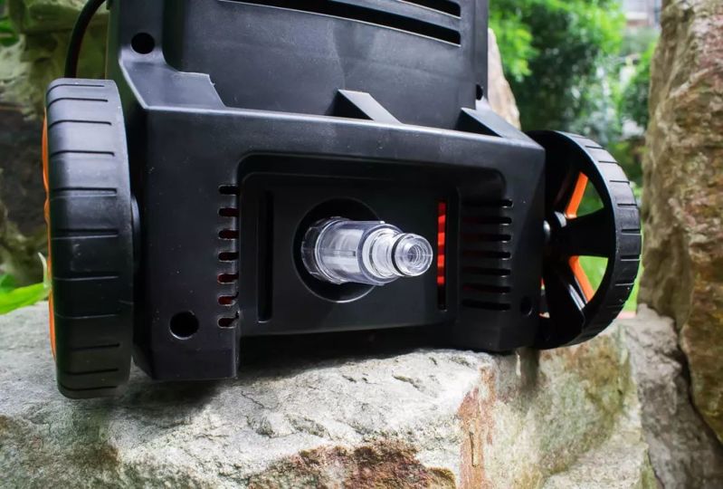 億力高壓洗車機(jī)YLQ4630C-120C出水口