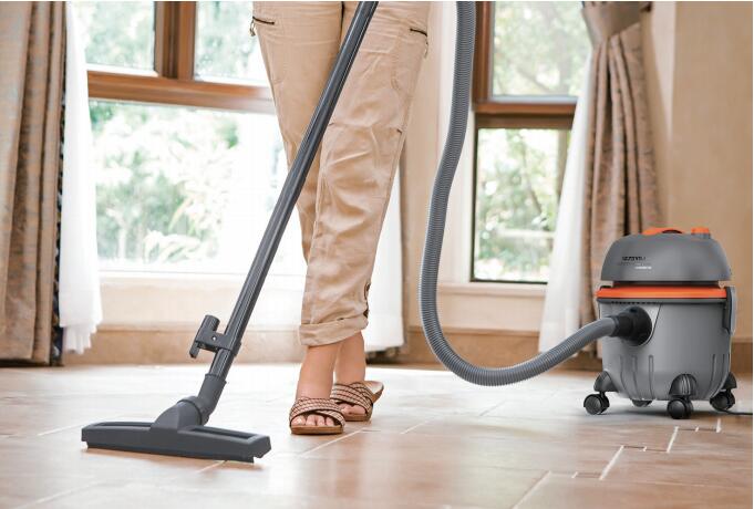 億力商用吸塵器YLW6238E-15應用場景